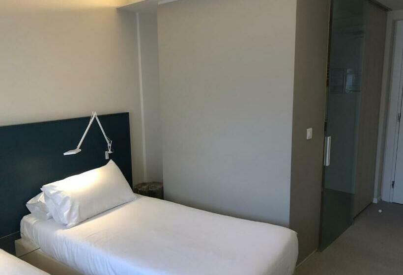 اتاق استاندارد اینتریور, Palm Garavan