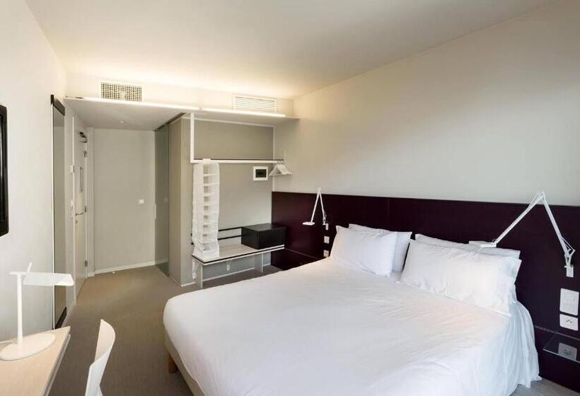 اتاق استاندارد با چشمانداز پارک, Palm Garavan