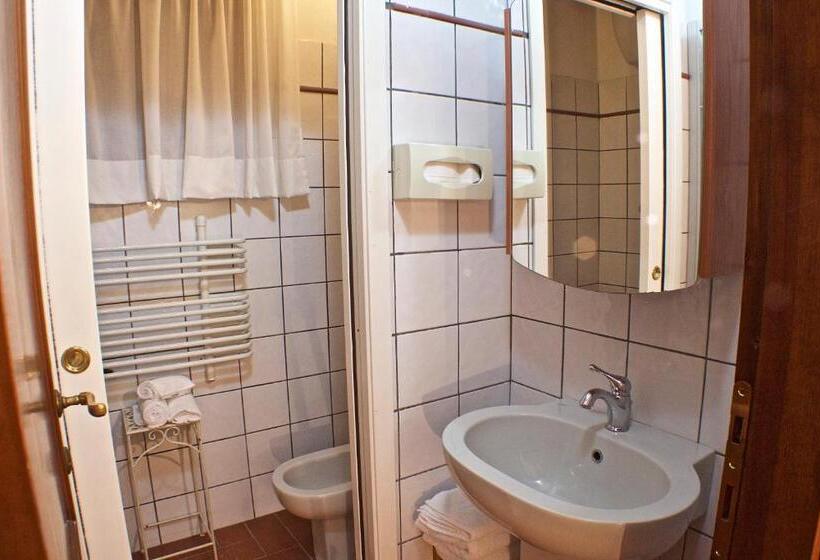 استودیو استاندارد با تخت کینگ, Podere Dell'anselmo