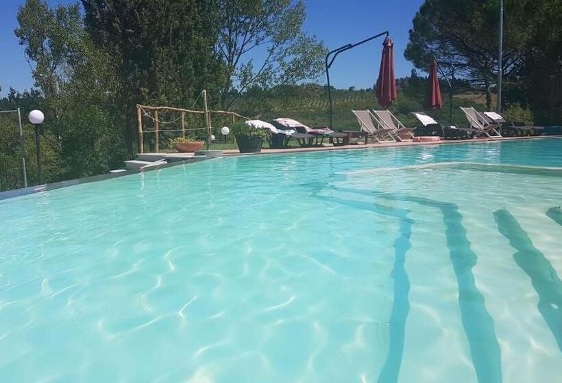 استودیو استاندارد با تخت کینگ, Podere Dell'anselmo