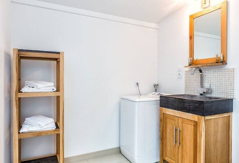 ダブルベッドのスタンダードスタジオ, Resid Spa Loire & Sevre