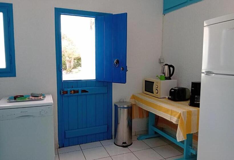 Appartement 3 Chambres Vue Mer, Residence Gerani