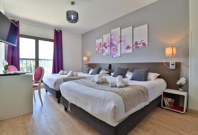 4인용 수피리어 룸, & Restaurant Perla Riviera