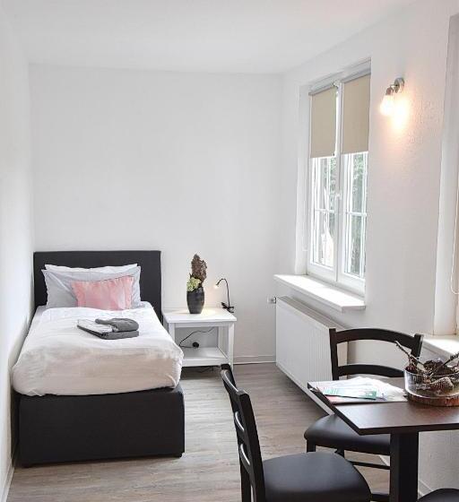 غرفة قياسية ثلاثية, Rosenhof Braunlage