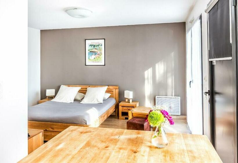 スタンダードスタジオ, Resid Spa Loire & Sevre