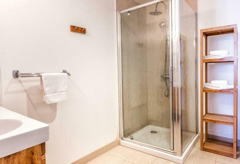 スタンダードスタジオ, Resid Spa Loire & Sevre