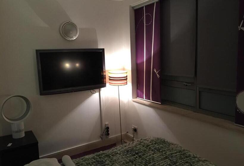 Quarto standard, The Luxury Inn