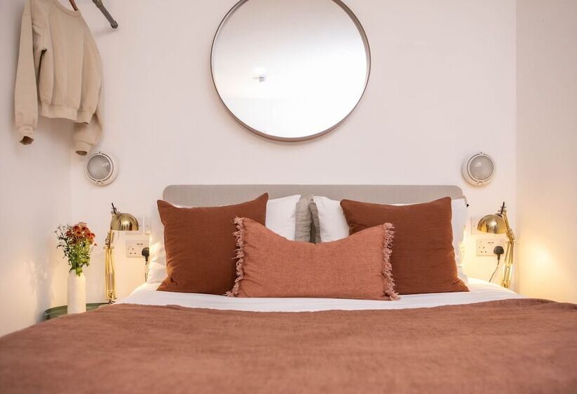 Quarto standard, The Luxury Inn