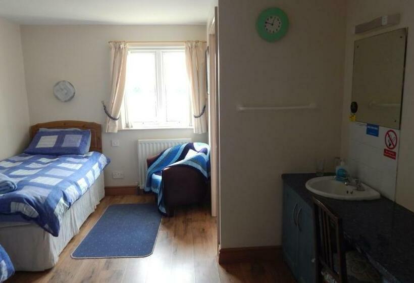 Четырехместный Номер Стандарт, The Mourne Lodge Cnocnafeola