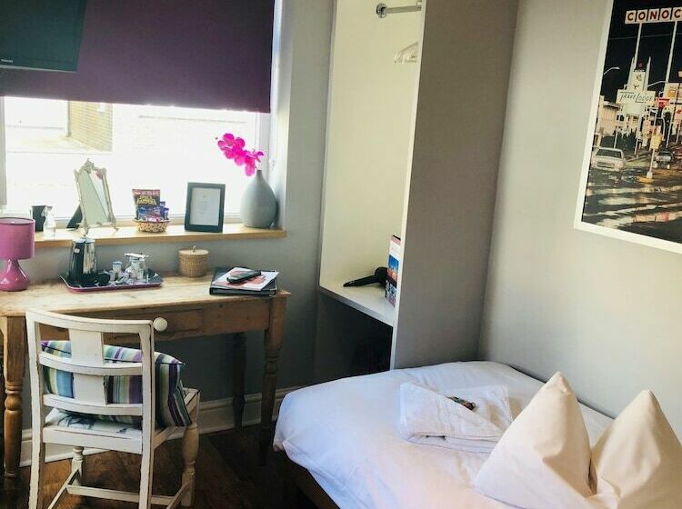 חדר סטנדרט יחיד, The Oriental  Guest House