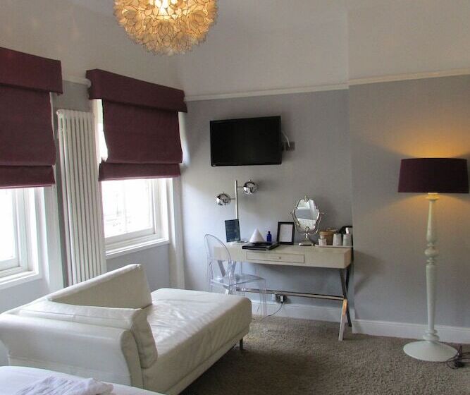 חדר סופריור, The Oriental  Guest House