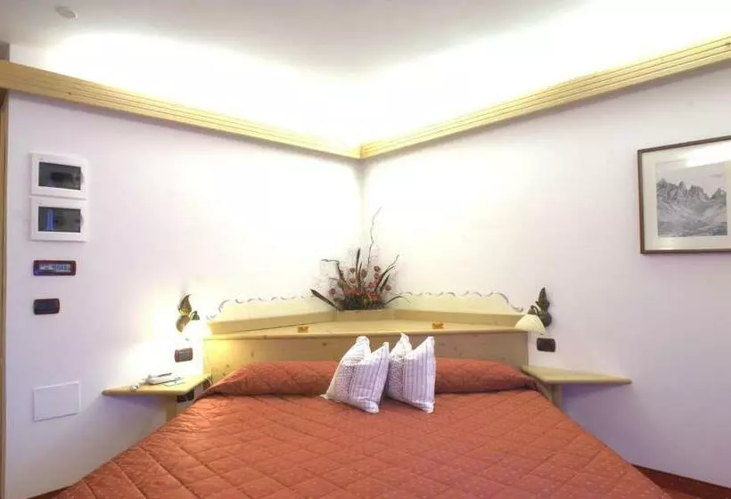 スイート, Alphotel Taller