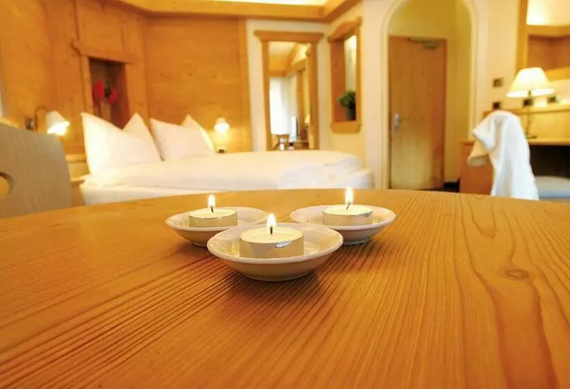 スイート, Alphotel Taller
