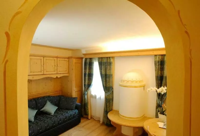 スイート, Alphotel Taller