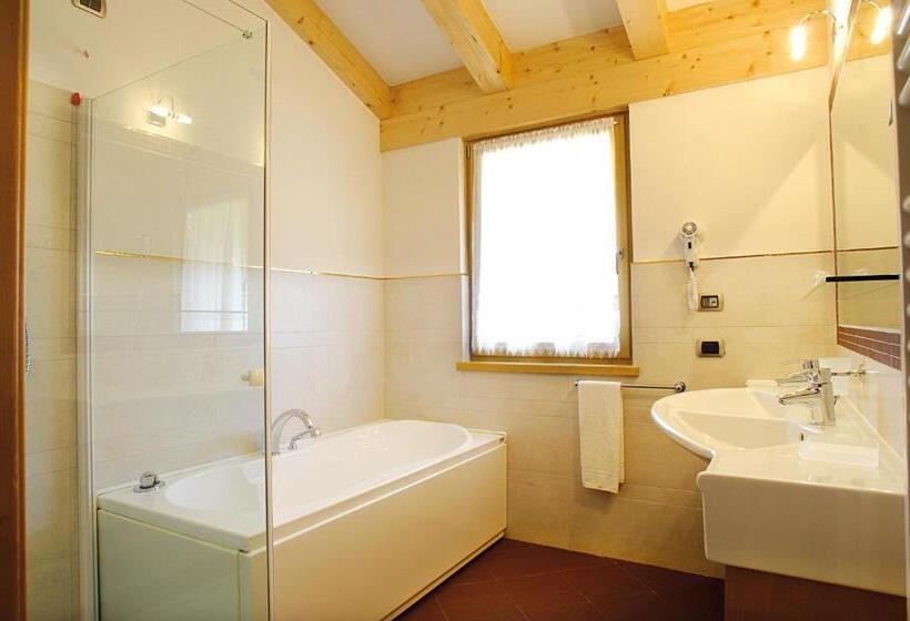 جناح, Alphotel Taller