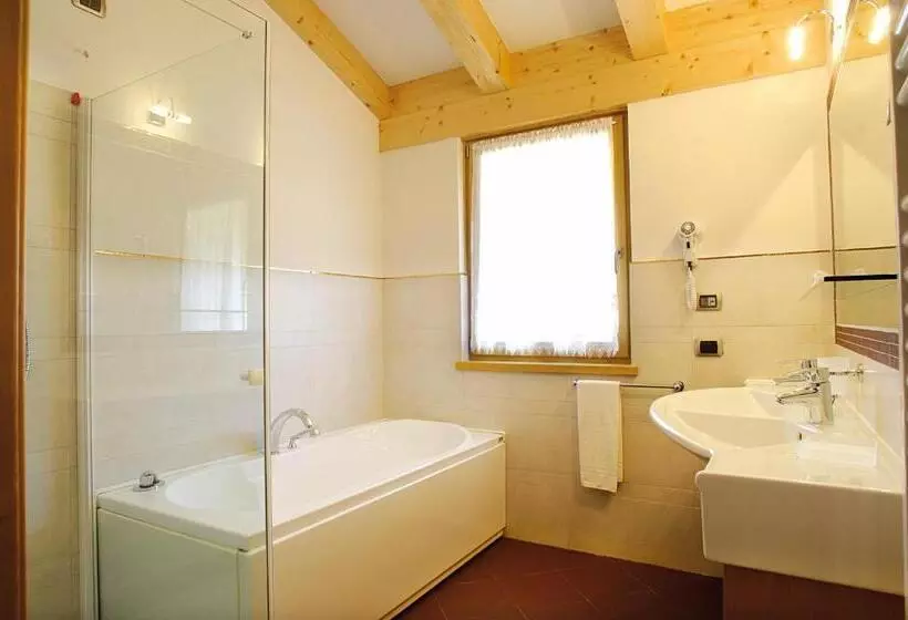 スイート, Alphotel Taller