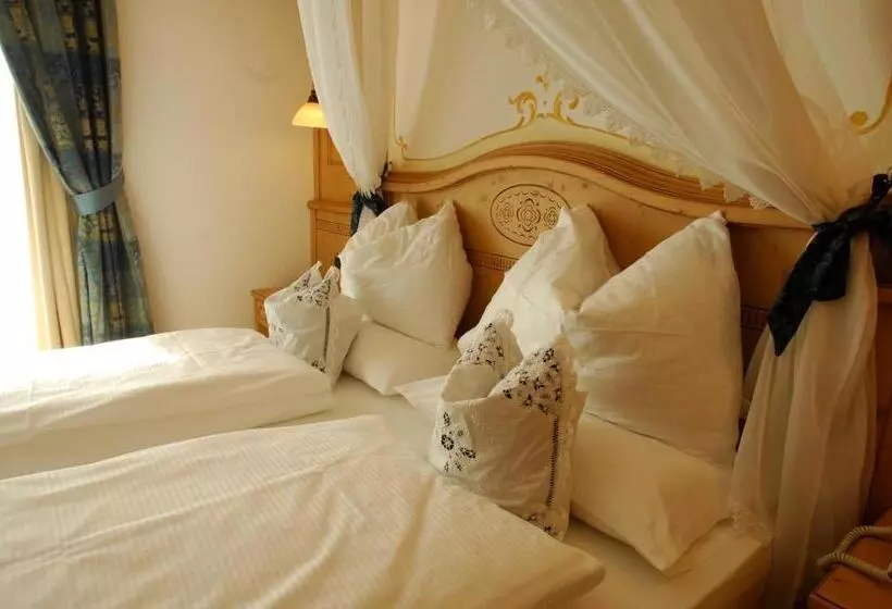 スイート, Alphotel Taller
