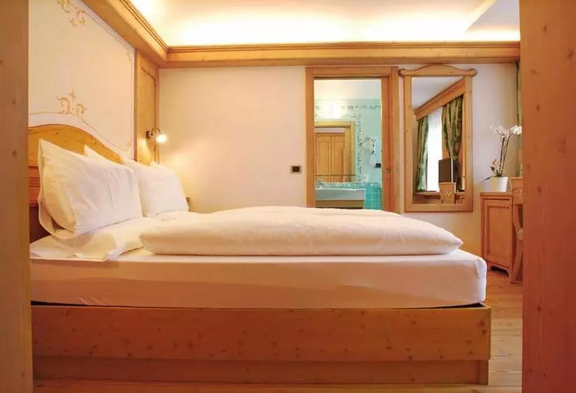 スイート, Alphotel Taller