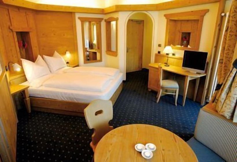 جناح, Alphotel Taller