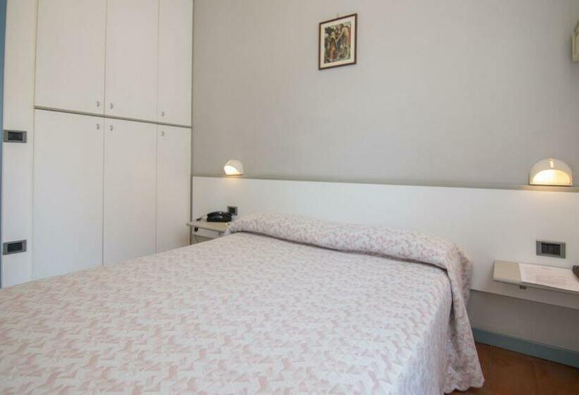 חדר סטנדרט יחיד, B&b Hotel Souvenir