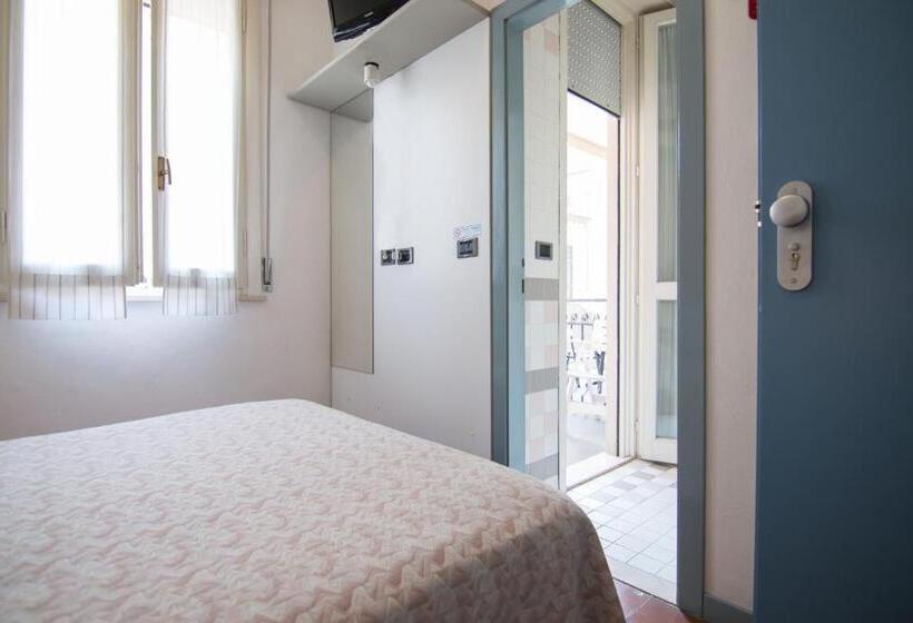 חדר סטנדרט יחיד, B&b Hotel Souvenir