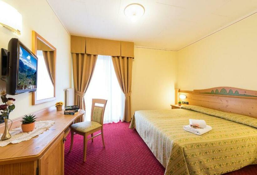 Pokój Standard Widok Jezioro, Ariston