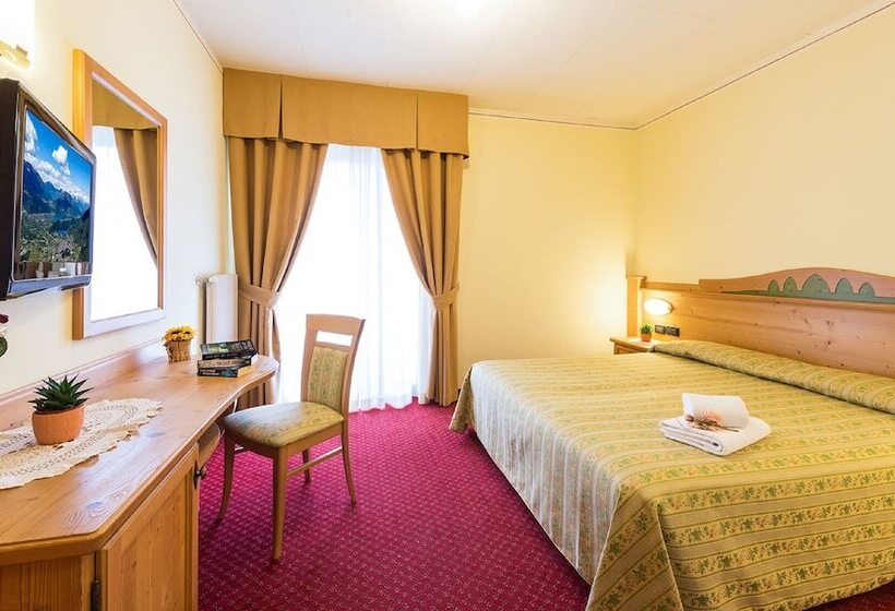 Pokój Standard Widok Jezioro, Ariston