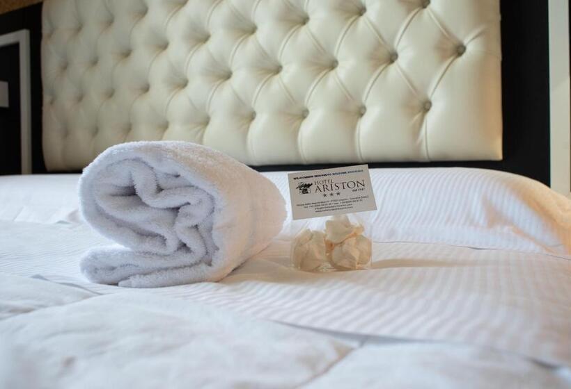 اتاق استاندارد, Ariston