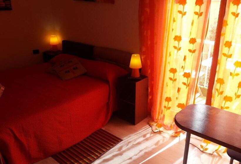 标准间带阳台, B&b Alghero Republic