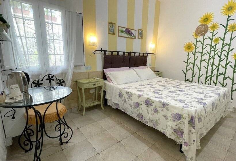 غرفة كلاسيكية ثلاثية, B&b Santa Venardia