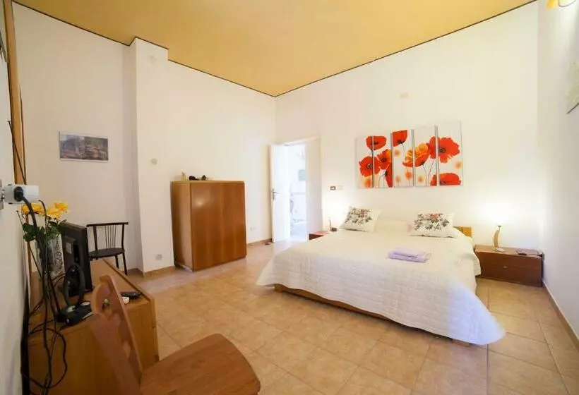 Habitació Quàdruple Estàndard, Beb Villa Amodeo