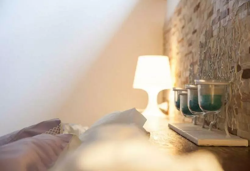 Habitació Triple Estàndard, Beb Villa Amodeo