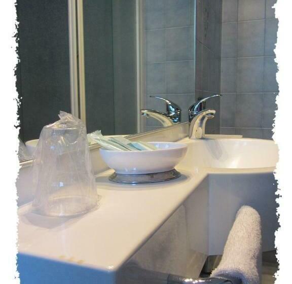 غرفة قياسية, Green Castellani