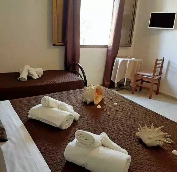 اتاق استاندارد چهار تخته, Chalet Del Mare