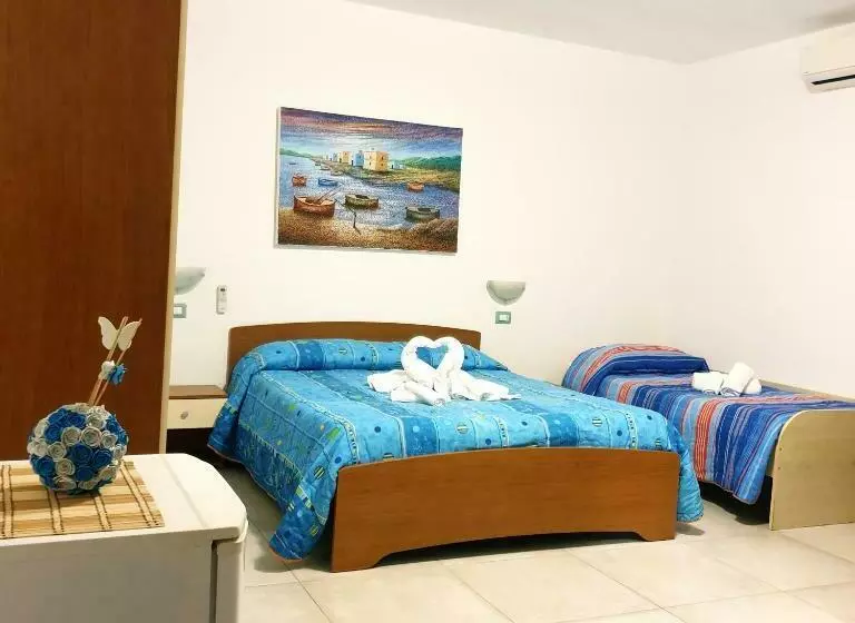 اتاق استاندارد چهار تخته, Chalet Del Mare