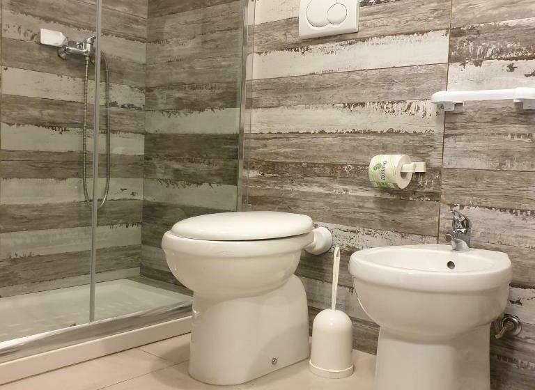 اتاق استاندارد چهار تخته, Chalet Del Mare