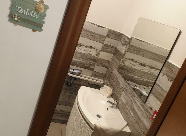 Quarto Quádruplo Estandar, Chalet Del Mare
