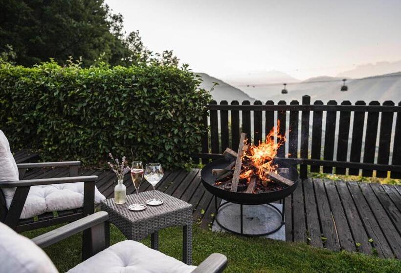 Люкс Вид на Сад, Chalet Grumer Suites&spa