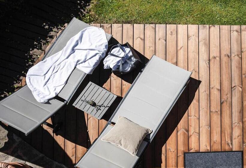 Люкс Вид на Сад, Chalet Grumer Suites&spa