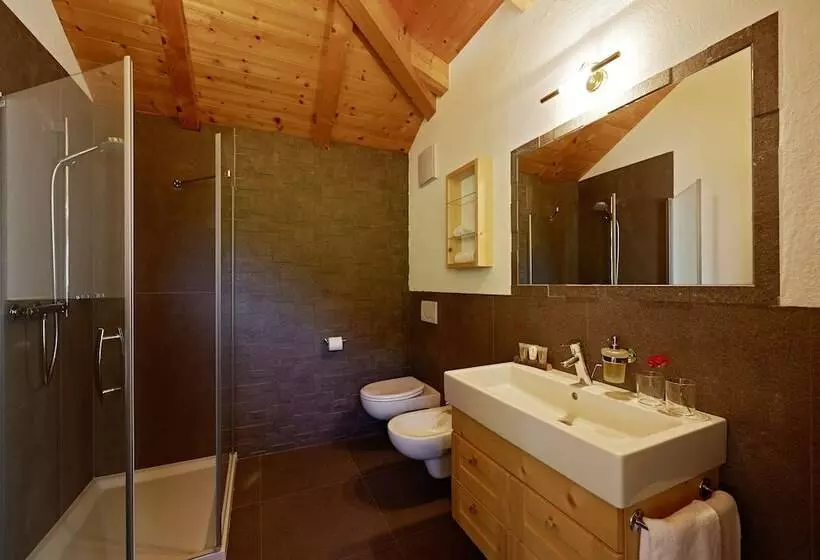 シャレー・デラックス1寝室, Chalet Grumer Suites&spa
