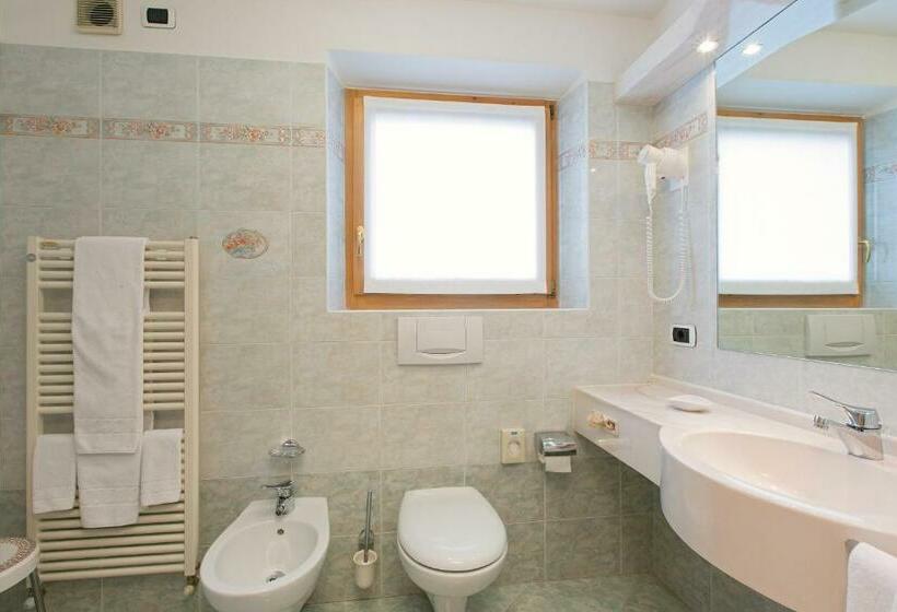 اتاق راحتی, Crosal