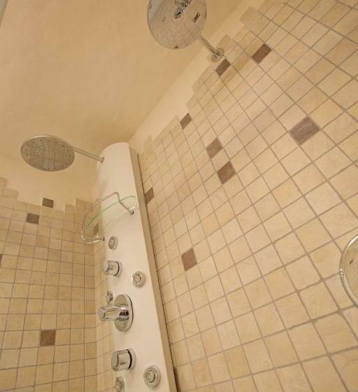 سوییت جونیور, Crosal