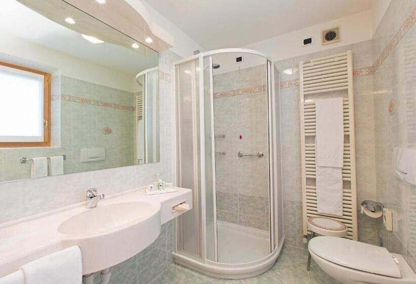 اتاق استاندارد, Crosal