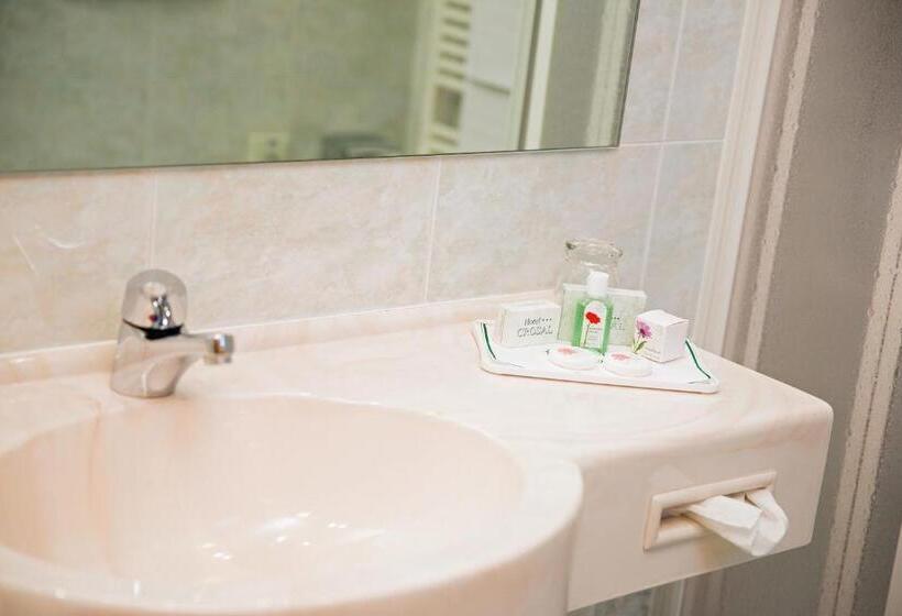 اتاق استاندارد, Crosal