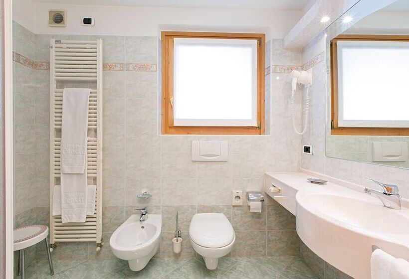 اتاق راحتی, Crosal