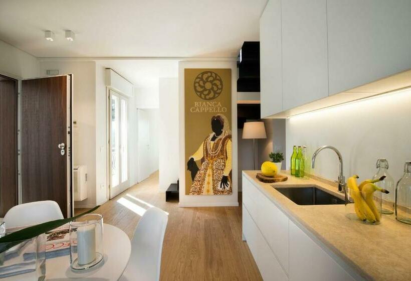 דירת חדר סופריור, Dame Di Toscana