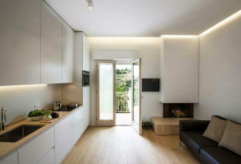 דירת חדר עם טרסה, Dame Di Toscana