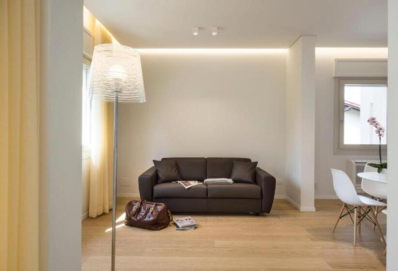 דירה בת חדר שינה 1 עם מרפסת, Dame Di Toscana