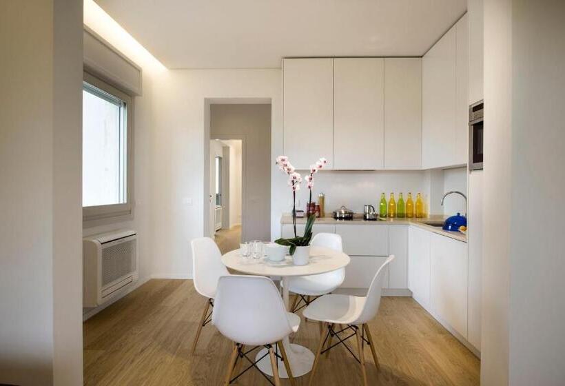 דירה בת חדר שינה 1 עם מרפסת, Dame Di Toscana