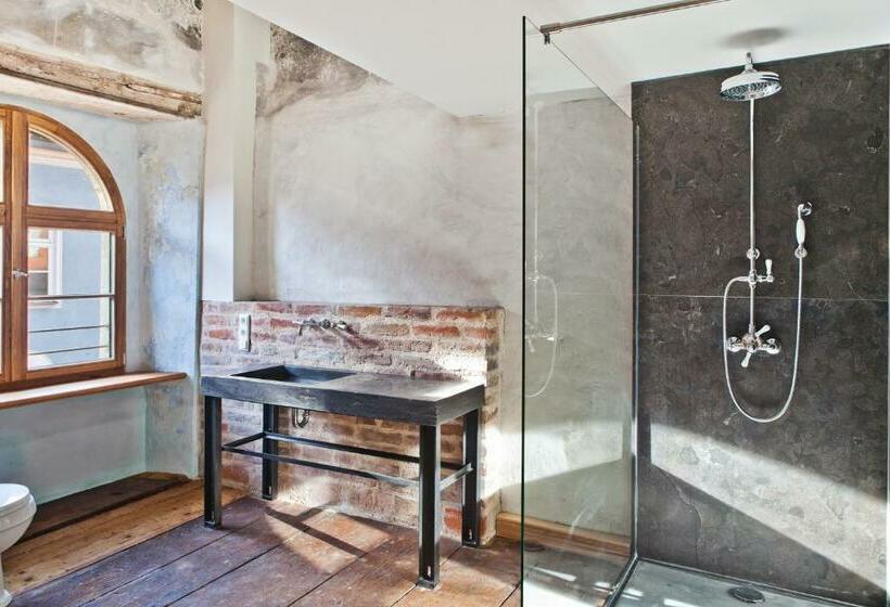 غرفة قياسية, David An Der Donau